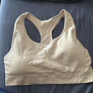 Sports bra